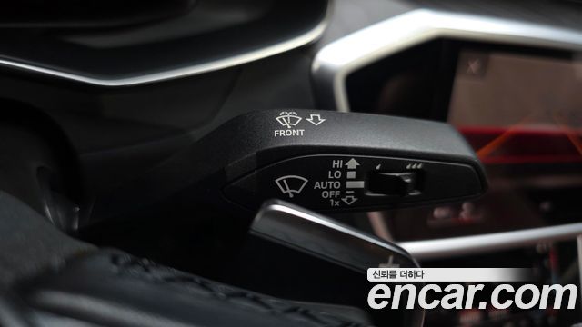 Audi A6 2022 — photo 32