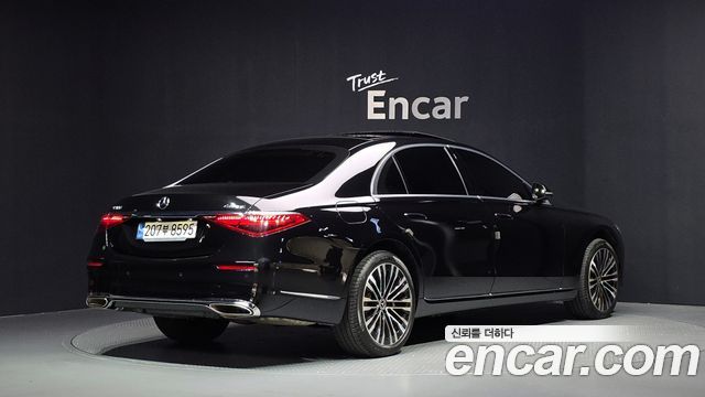 Mercedes-Benz S-Class 2022 — photo 2