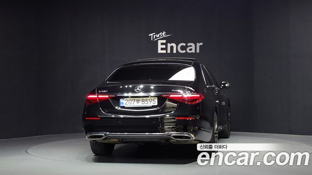 Mercedes-Benz S-Class 2022 — photo 4