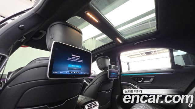Mercedes-Benz S-Class 2022 — photo 18