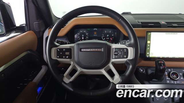 Land Rover Defender 2023 — photo 19