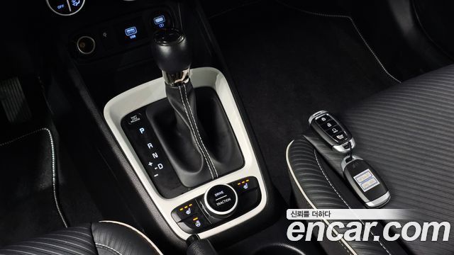 Hyundai Venue 2020 — photo 9