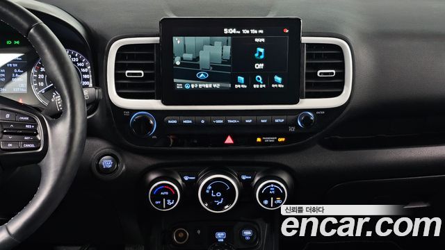 Hyundai Venue 2020 — photo 12