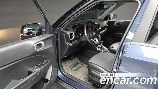 Hyundai Venue 2021 — photo 10