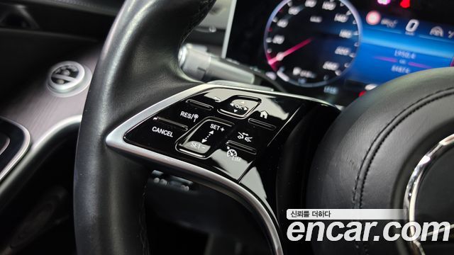 Mercedes-Benz S-Class 2022 — photo 16