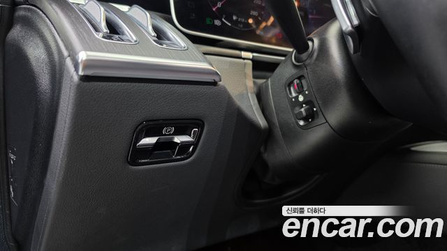Mercedes-Benz S-Class 2022 — photo 19