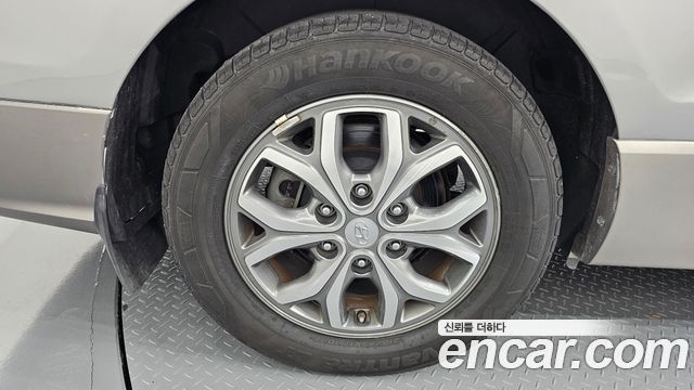 Hyundai Starex 2018 — photo 5