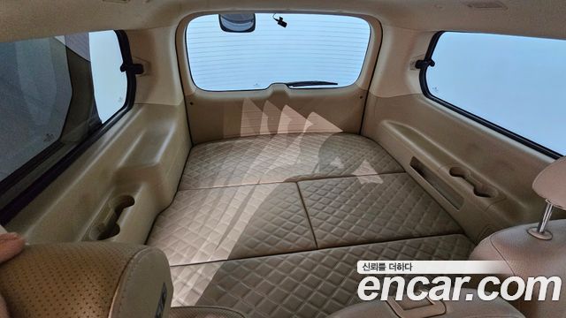 Hyundai Starex 2018 — photo 13