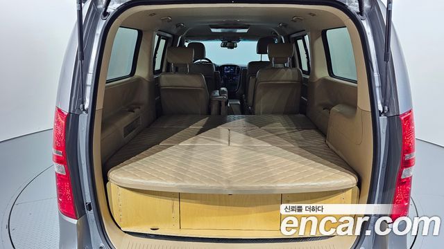 Hyundai Starex 2018 — photo 20