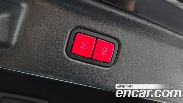 Mercedes-Benz S-Class 2021 — photo 17