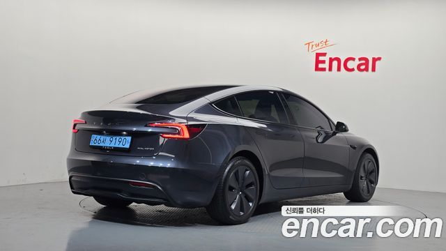 Tesla Model 3 2024 — photo 2