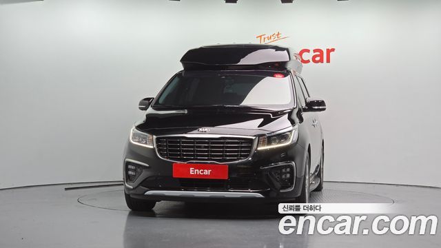 Kia Canival 2019 — photo 3