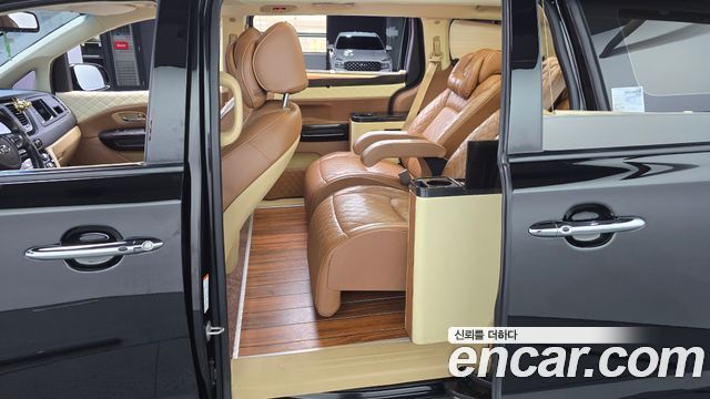 Kia Canival 2019 — photo 11