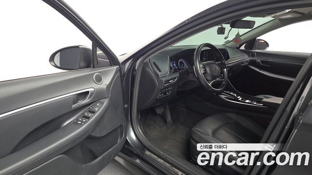 Hyundai Sonata 2021 — photo 10