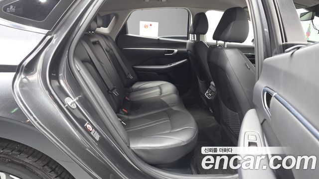 Hyundai Sonata 2021 — photo 12