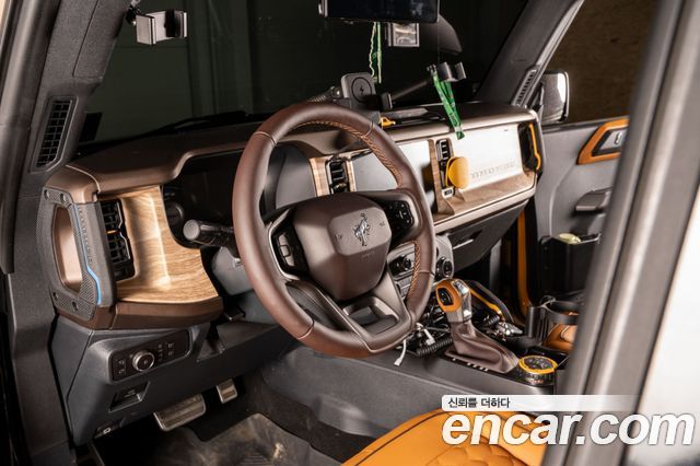 Ford Bronco 2022 — photo 7