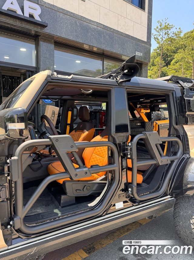 Ford Bronco 2022 — photo 17