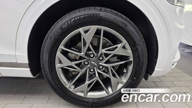 Genesis GV70 2021 — photo 7