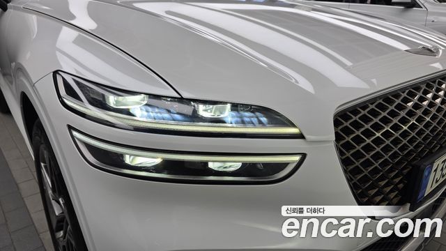 Genesis GV70 2021 — photo 8