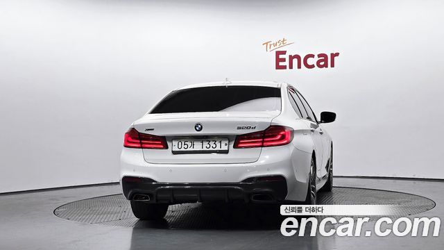 BMW 5-Series 2017 — photo 4