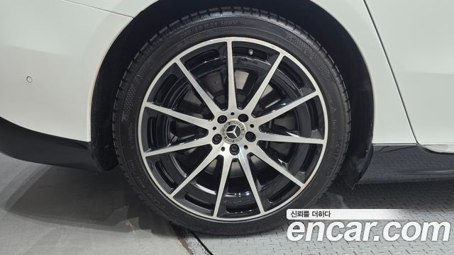 Mercedes-Benz EQS 2022 — photo 5