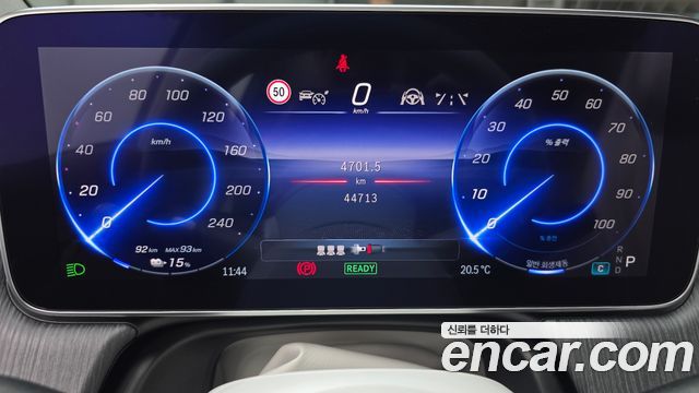 Mercedes-Benz EQS 2022 — photo 11