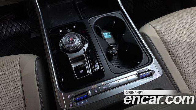 Kia Canival 2025 — photo 12