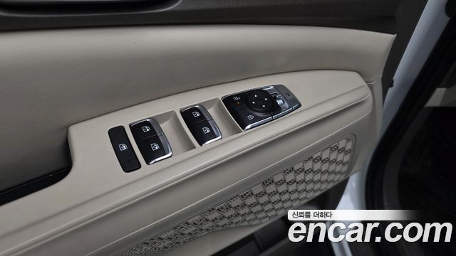 Kia Canival 2025 — photo 23