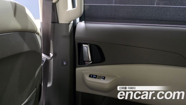 Kia Canival 2025 — photo 25