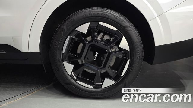Kia Canival 2025 — photo 7