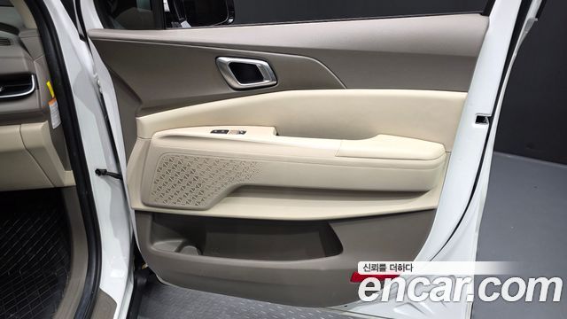 Kia Canival 2025 — photo 15