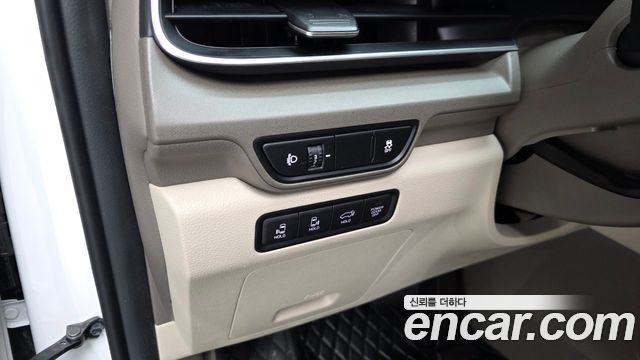 Kia Canival 2025 — photo 28