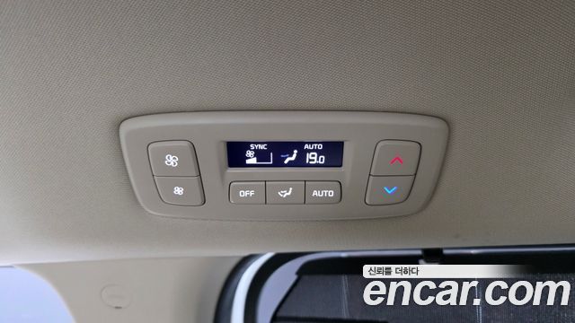 Kia Canival 2025 — photo 34