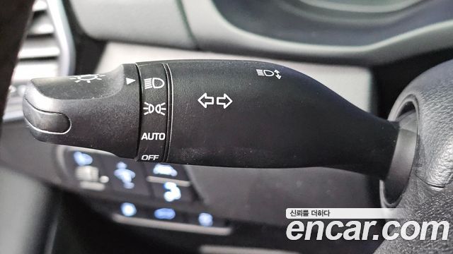 Hyundai Grandeur 2018 — photo 29