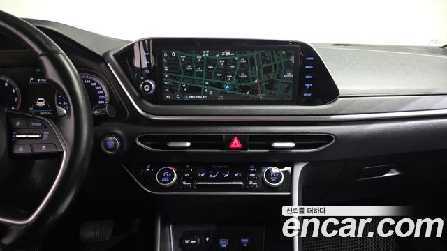 Hyundai Sonata 2022 — photo 20