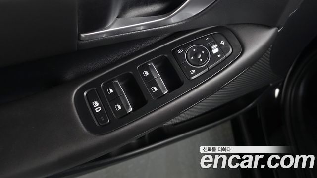 Hyundai Sonata 2022 — photo 35
