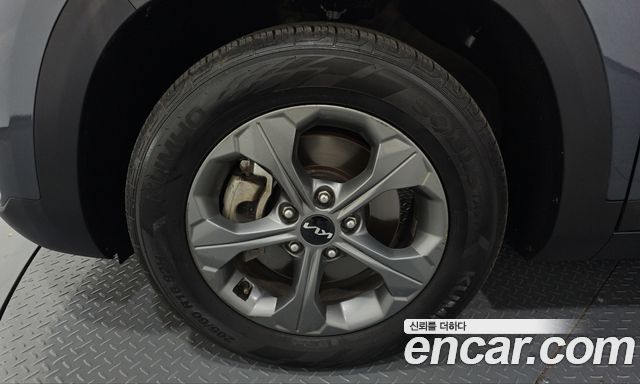 Kia Seltos 2023 — photo 5