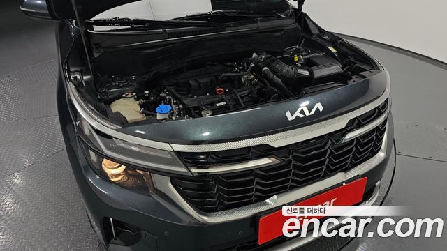 Kia Seltos 2023 — photo 6