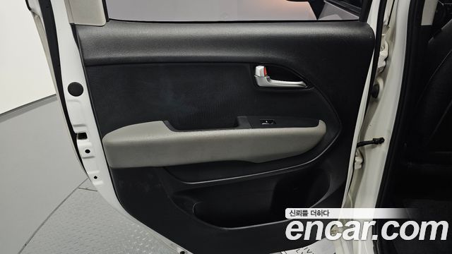 Kia RAY 2023 — photo 15