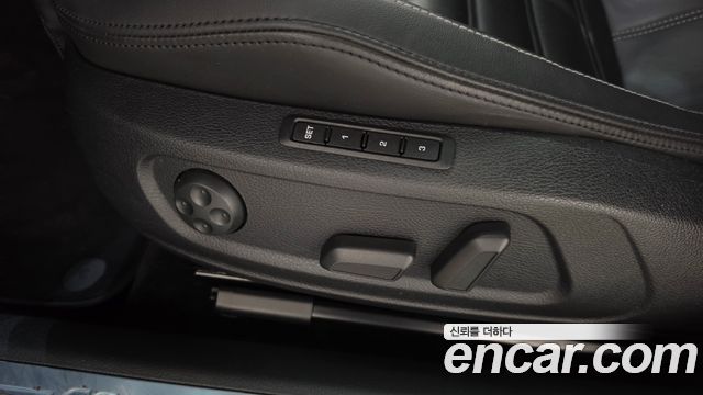 Volkswagen CC 2014 — photo 18