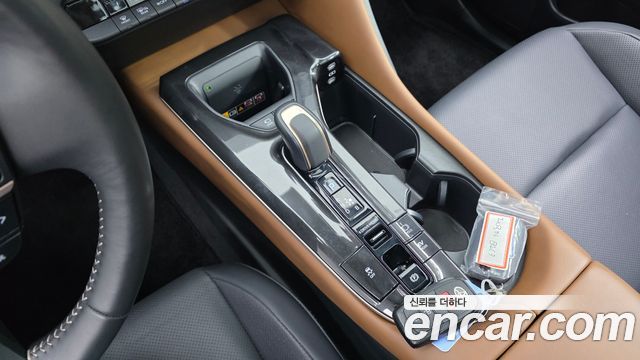 Toyota Crown 2025 — photo 9