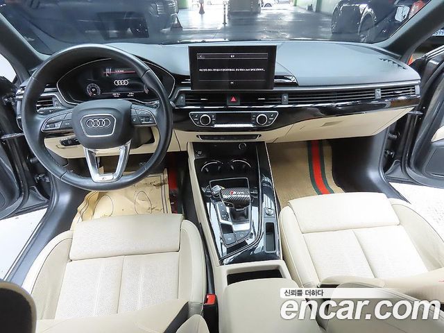 Audi A4 2021 — photo 10
