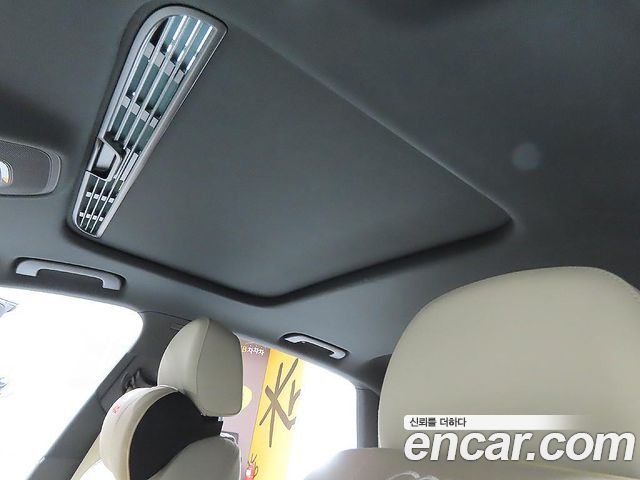 Audi A4 2021 — photo 12