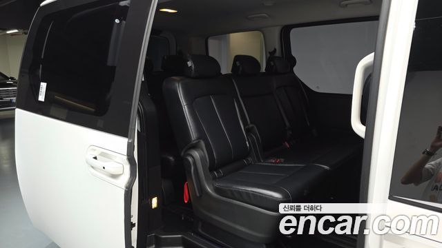 Hyundai Staria 2022 — photo 17
