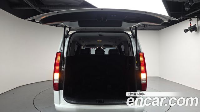 Hyundai Staria 2022 — photo 26
