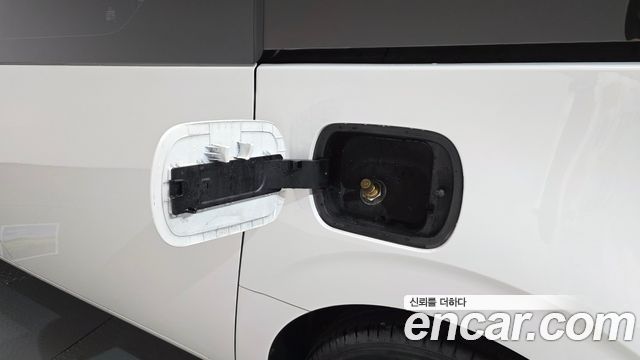 Hyundai Staria 2022 — photo 31