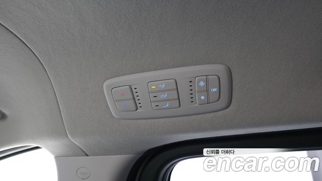 Hyundai Staria 2022 — photo 32