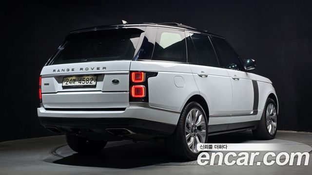 Land Rover Range Rover 2018 — photo 2