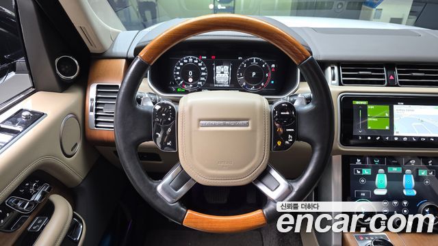 Land Rover Range Rover 2018 — photo 19
