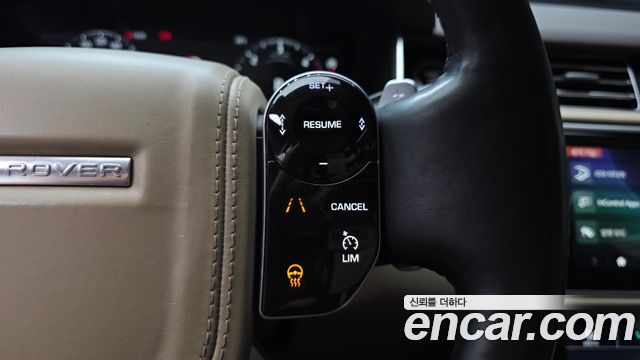 Land Rover Range Rover 2018 — photo 26